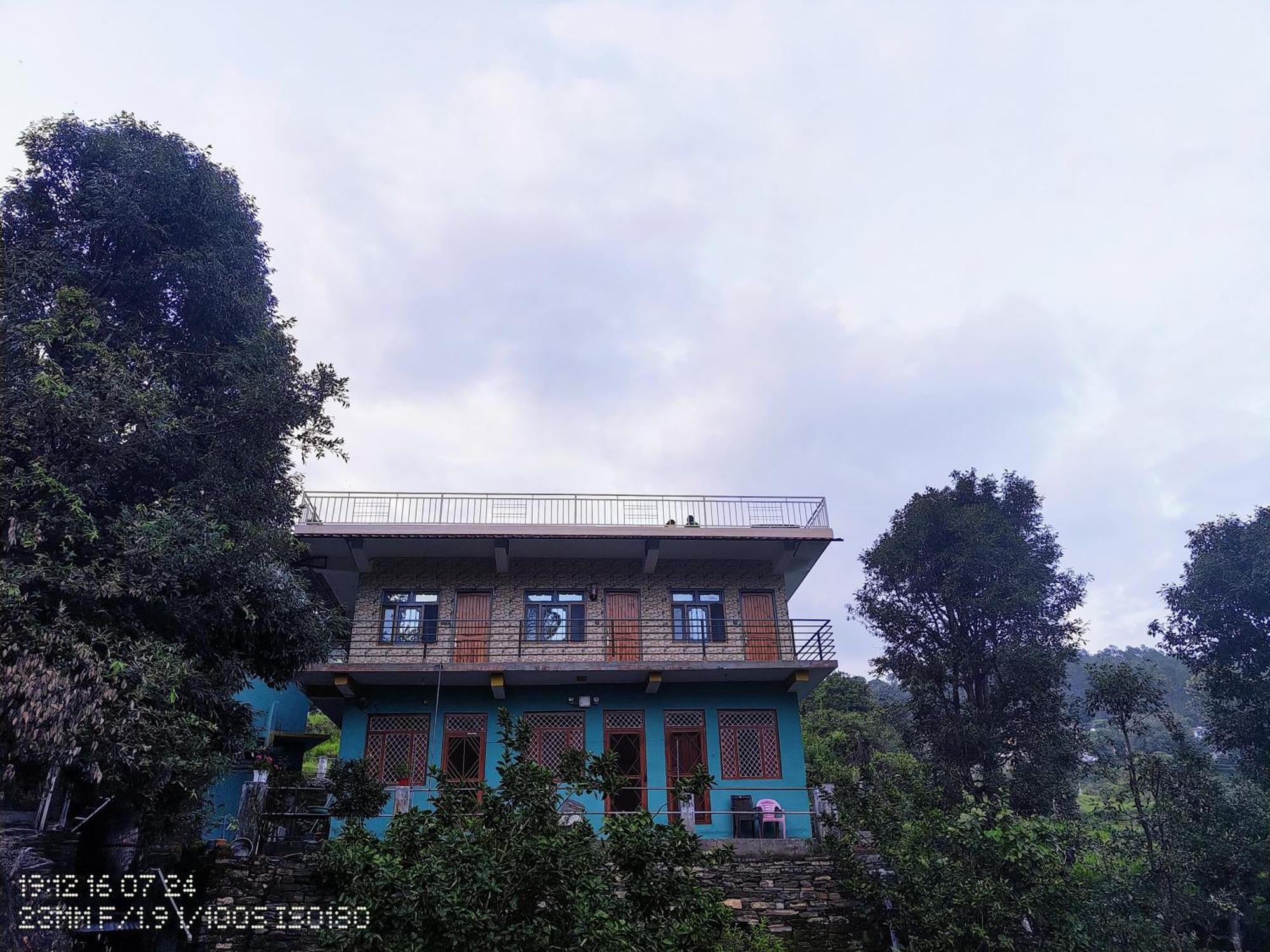 Binsar Royal Homestay Dhaulchhina, Almora Eksteriør billede